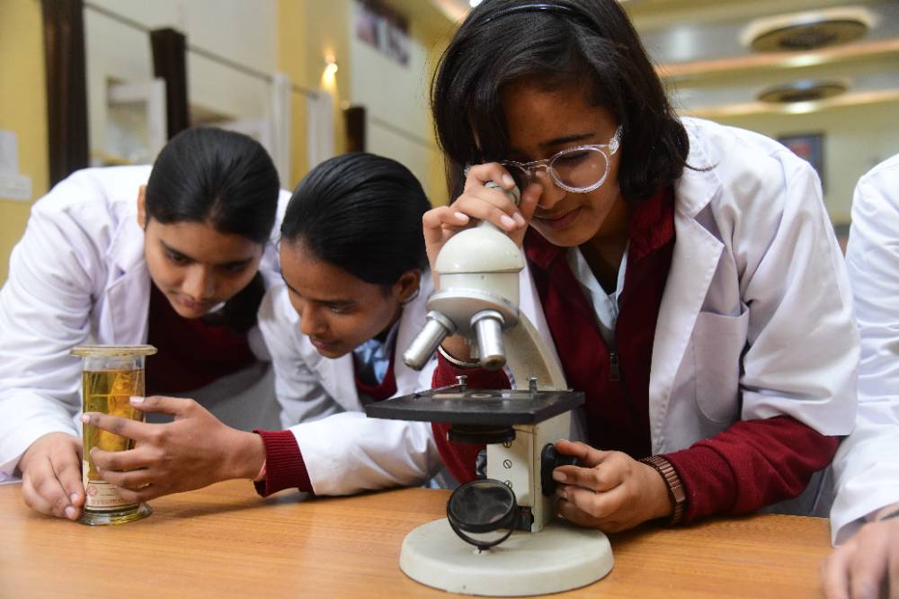 School laboratory facility at Pink Model School Bikaner
